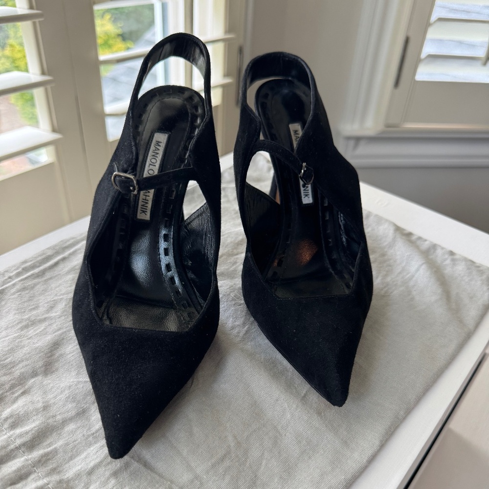Manolo Blahnik limited edition suede pointed toe mary Jane heel - Picture 2 of 11